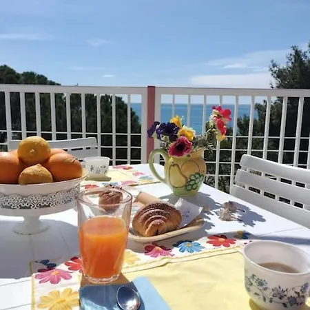 {Apartment On The Sea +Terrace}•Dan'S House Marina di San Lorenzo Esterno foto